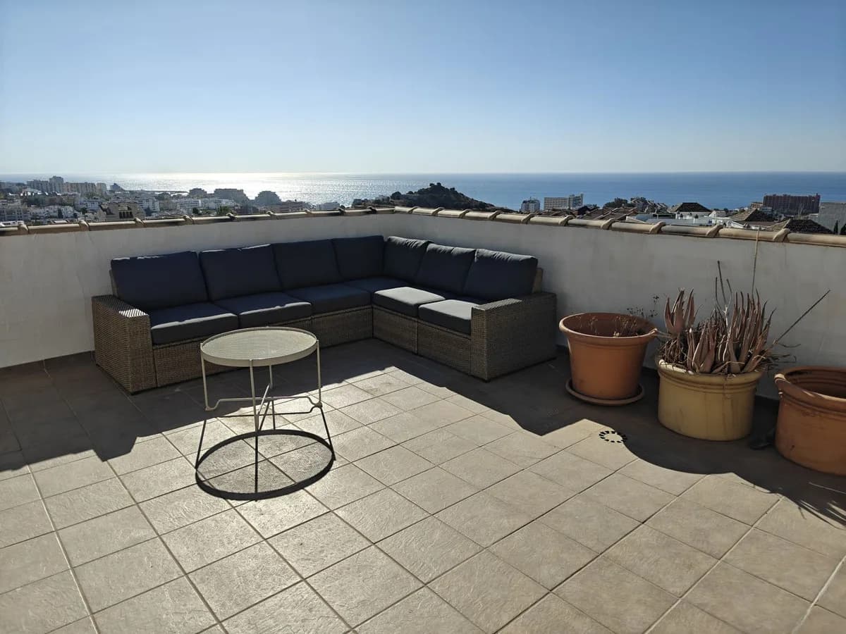 3 Bedroom Penthouse for Sale in Benalmadena Costa, Málaga - Image 6