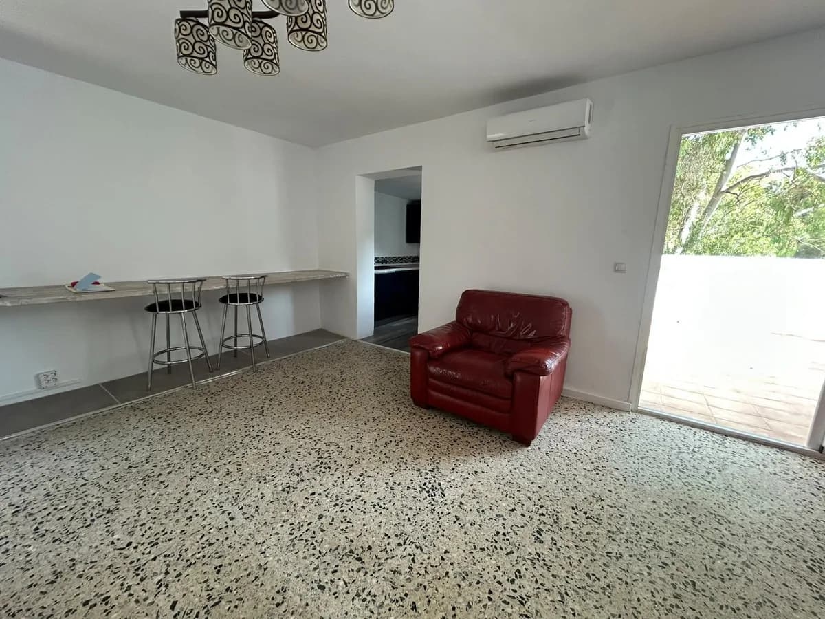 2 Bedroom Semi-Detached House for Sale in Estepona, Málaga - Image 6