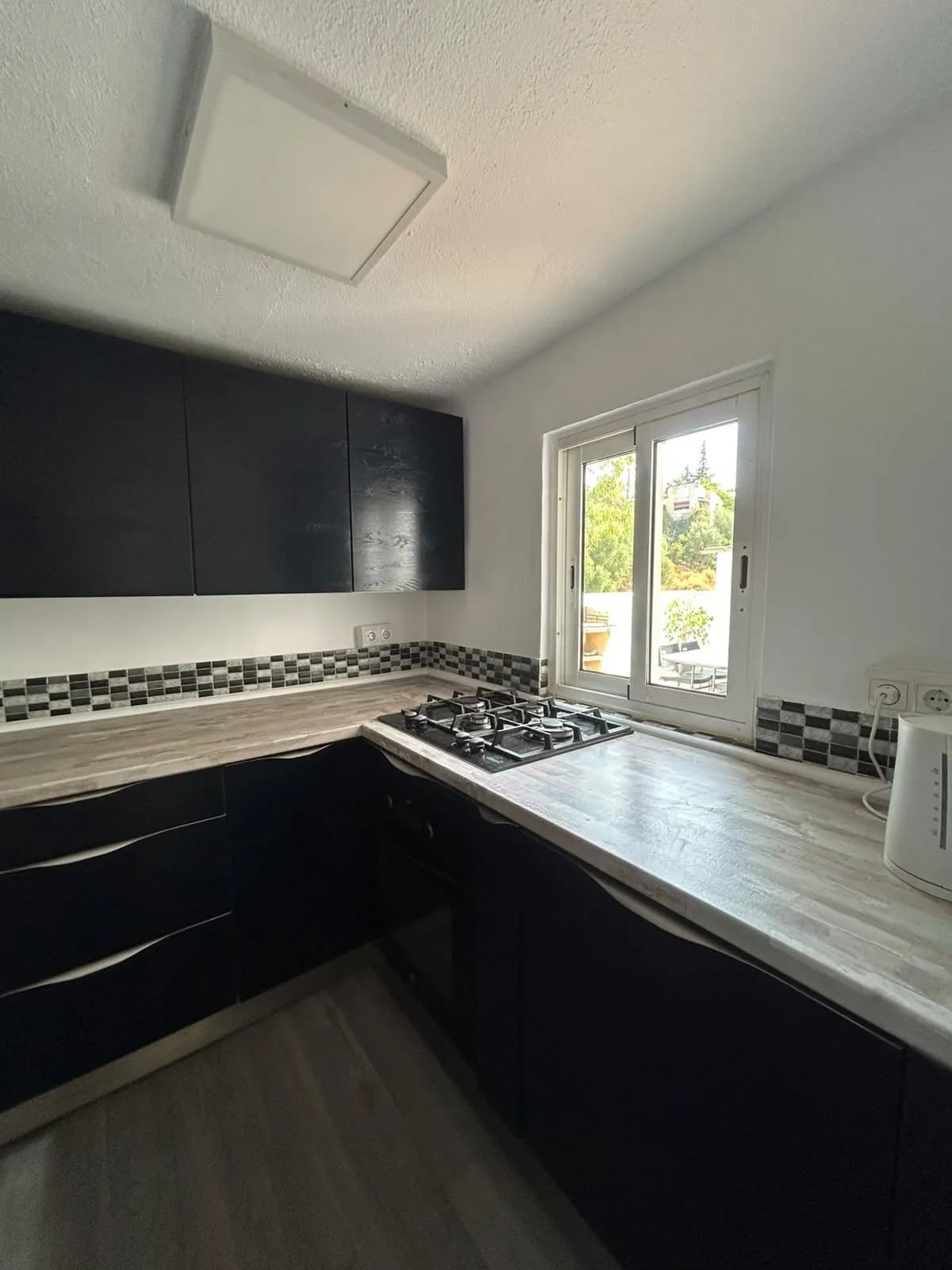 2 Bedroom Semi-Detached House for Sale in Estepona, Málaga - Image 9