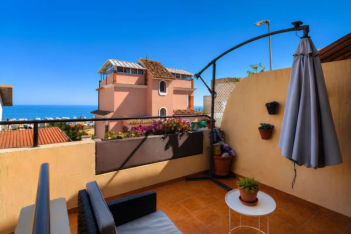 4 Bedroom Townhouse for Sale in Benalmadena, Málaga