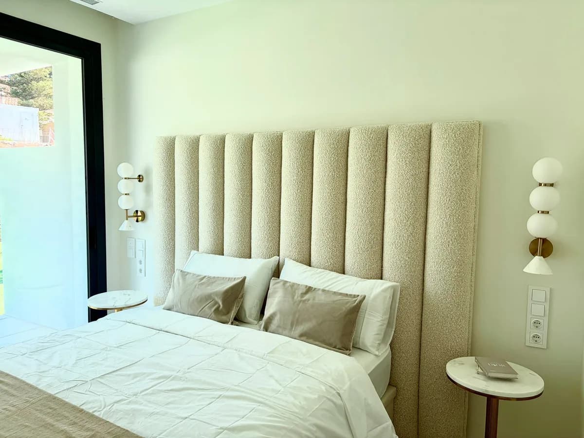 4 Bedroom Ground Floor Apartment for Sale in Estepona, Málaga - Image 7