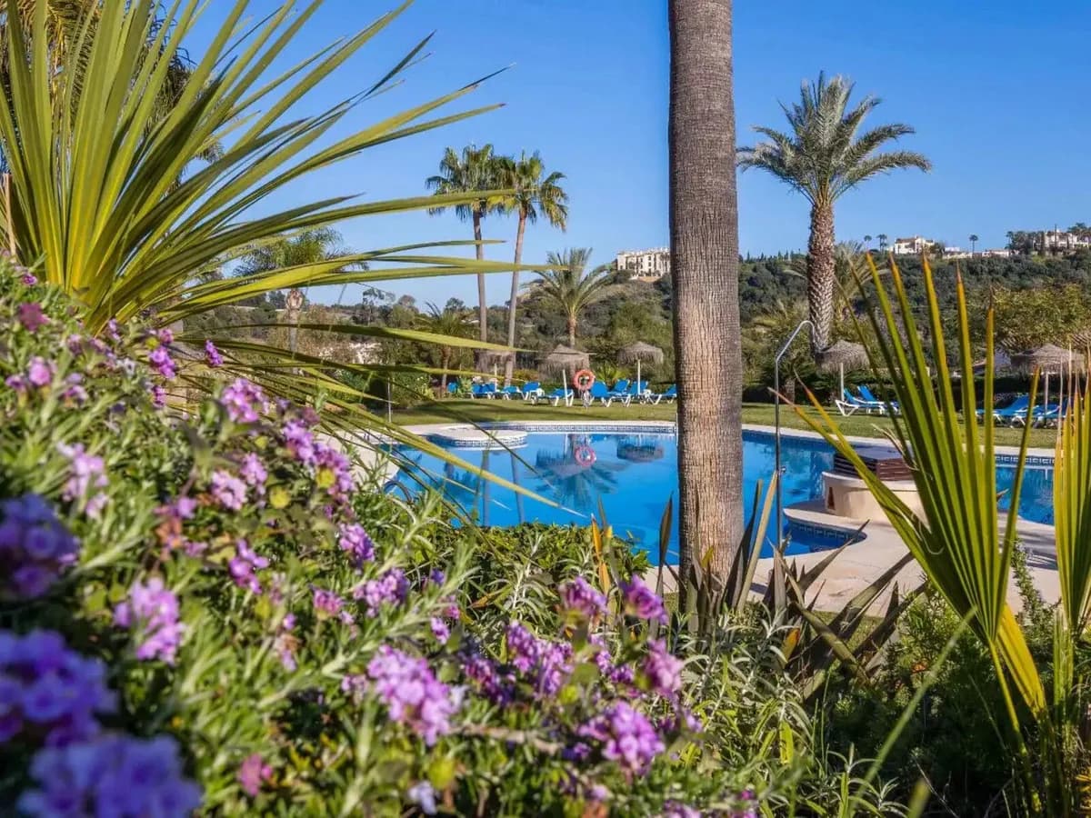 3 Bedroom Ground Floor Apartment for Sale in Los Arqueros, Málaga
