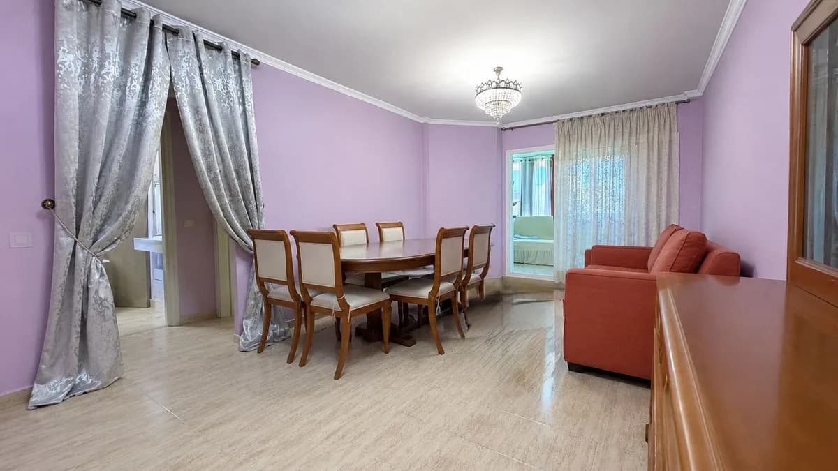 1 Bedroom Middle Floor Apartment for Sale in Calahonda, Málaga - Image 3
