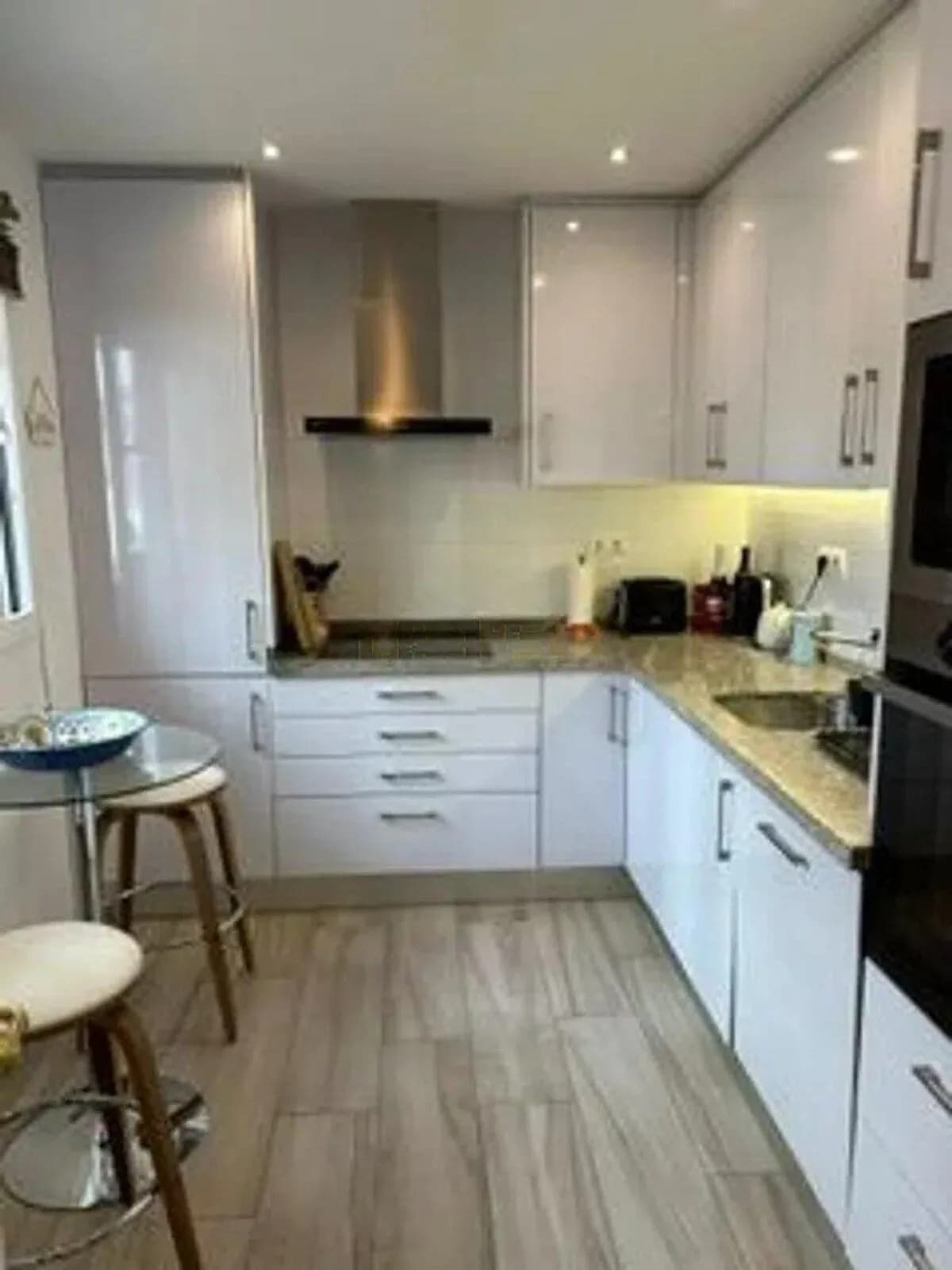 3 Bedroom Townhouse for Sale in Nueva Andalucía, Málaga - Image 6