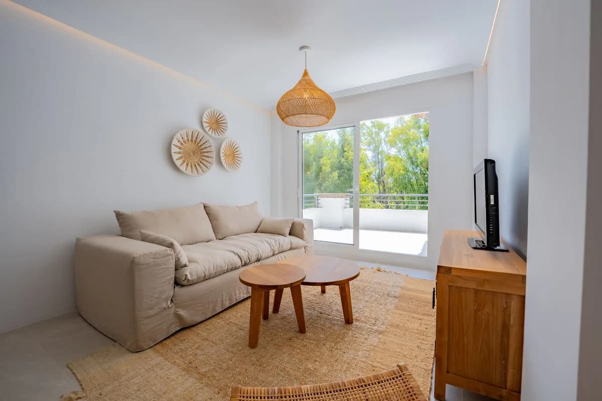 2 Bedroom Penthouse for Sale in Los Arqueros, Málaga - Image 3