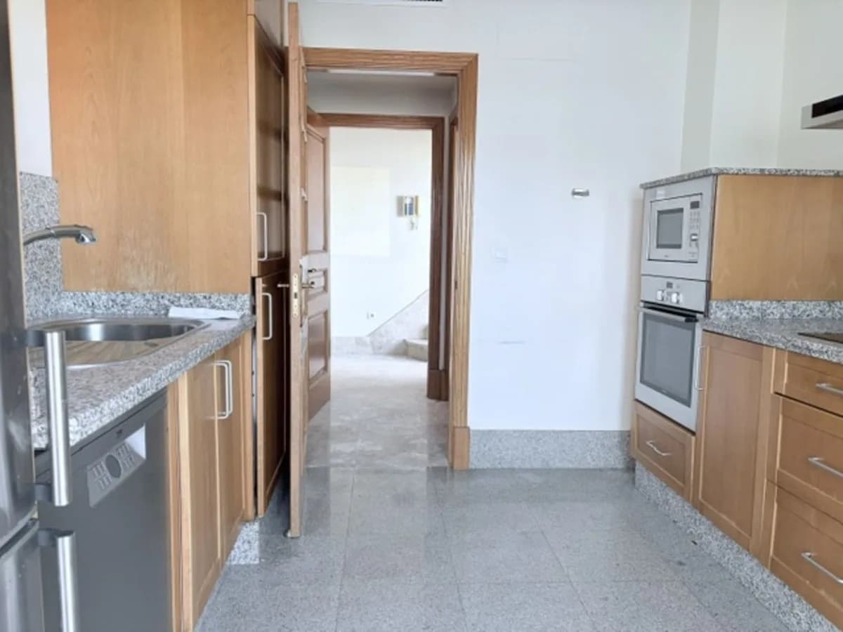 3 Bedroom Duplex for Sale in Santa Clara, Málaga - Image 3