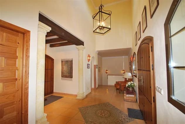 3 Bedroom Detached Villa for Sale in Mijas, Málaga - Image 7