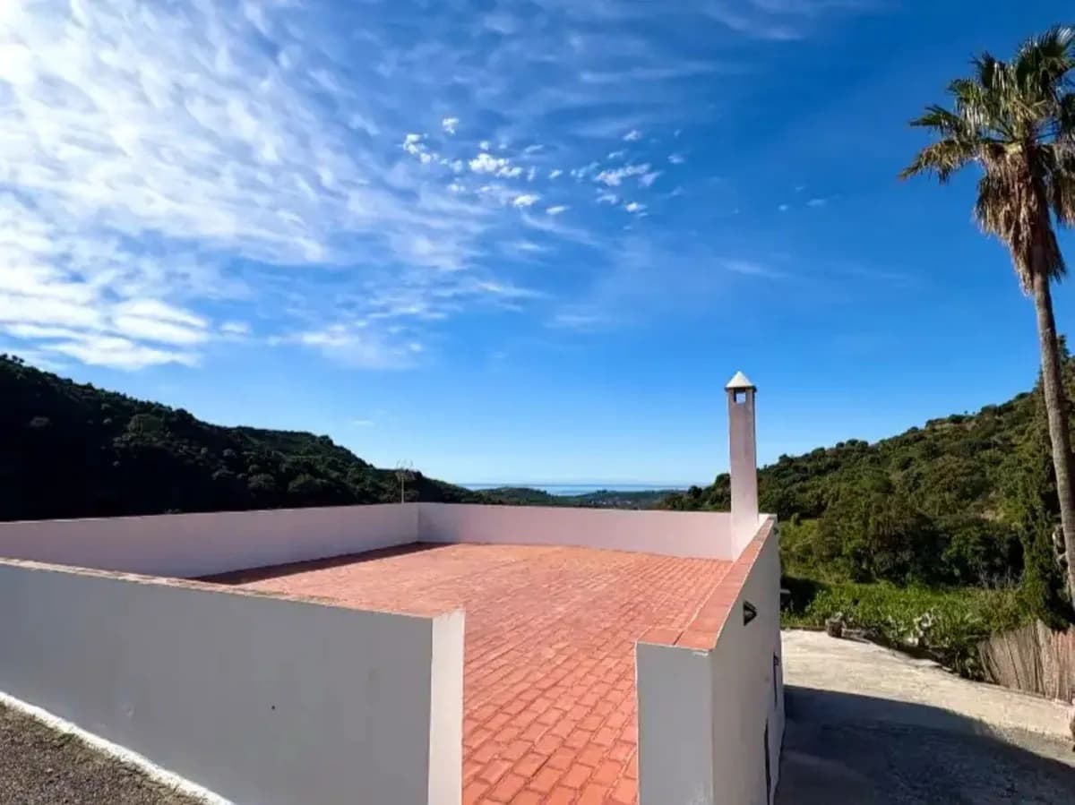 3 Bedroom Finca - Cortijo for Sale in Estepona, Málaga - Image 7