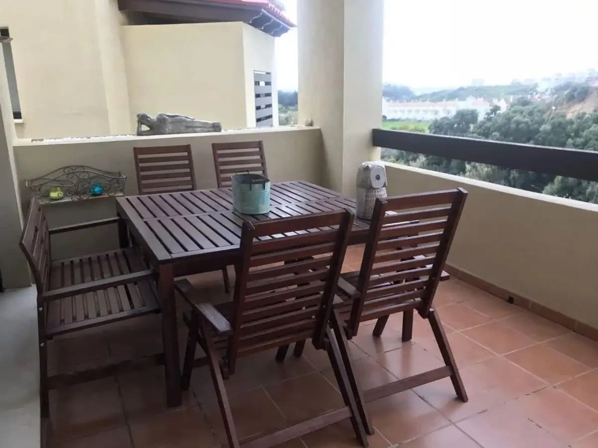 3 Bedroom Middle Floor Apartment for Sale in Estepona, Málaga - Image 3