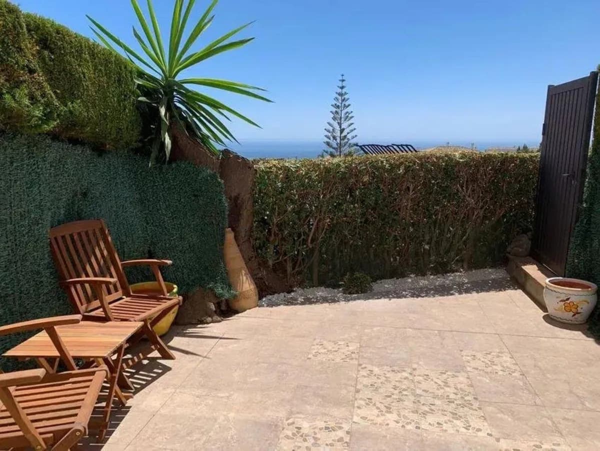 2 Bedroom Ground Floor Apartment for Sale in Calahonda, Málaga - Image 4
