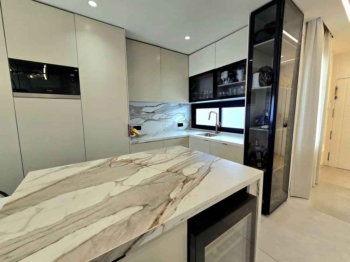 2 Bedroom Penthouse Duplex for Sale in La Cala de Mijas, Málaga - Image 7