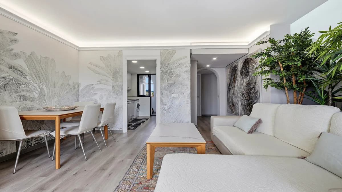 2 Bedroom Duplex for Sale in Sotogrande Costa, Cádiz - Image 8