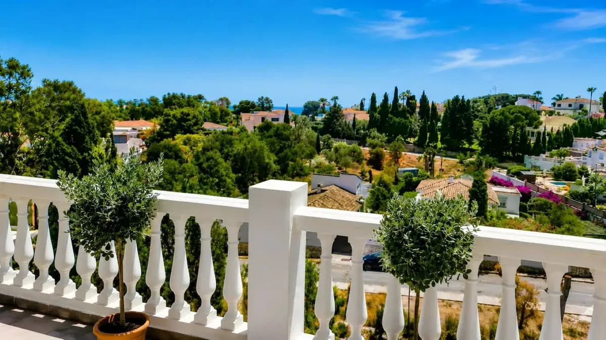 3 Bedroom Detached Villa for Sale in Torrenueva, Málaga - Image 3