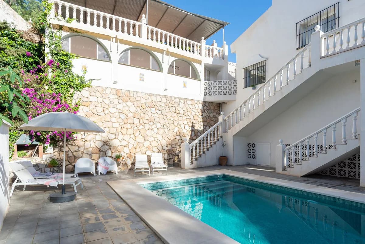 3 Bedroom Detached Villa for Sale in Torrenueva, Málaga - Image 8