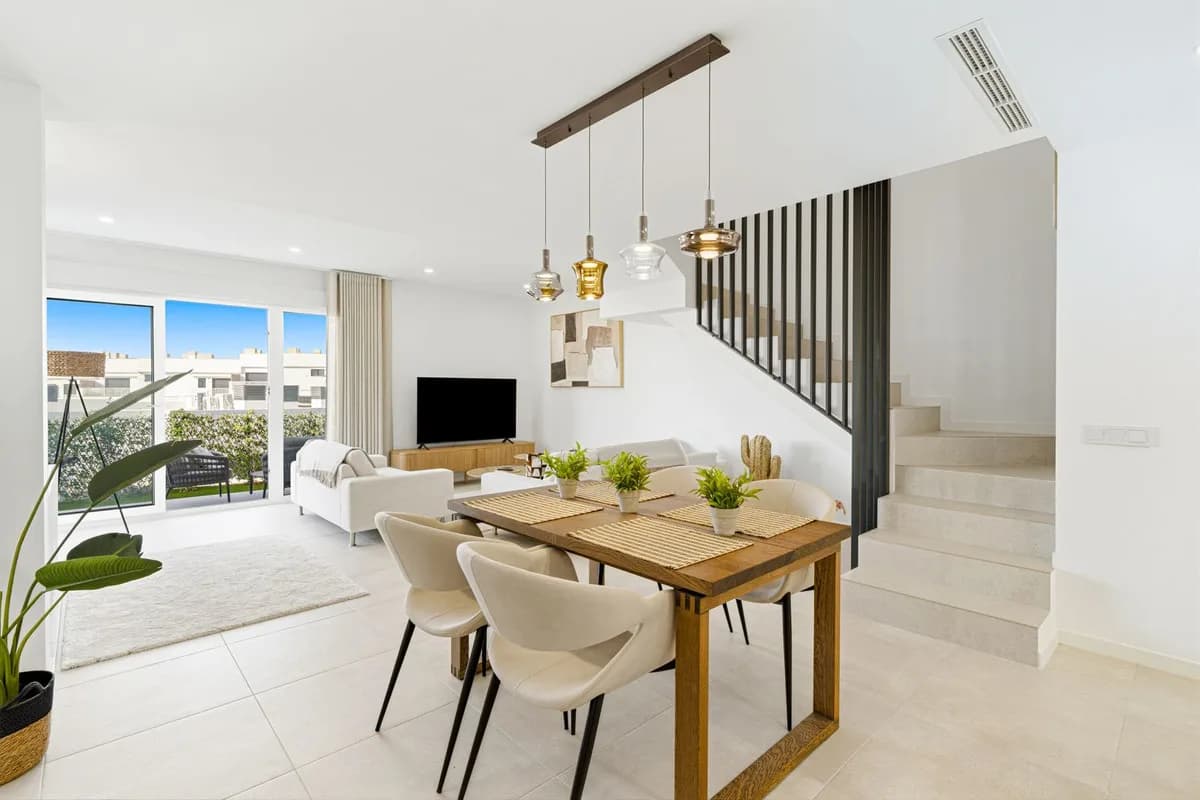3 Bedroom Semi-Detached House for Sale in La Cala de Mijas, Málaga - Image 6