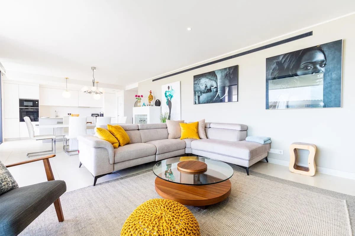 3 Bedroom Ground Floor Apartment for Sale in Fuengirola, Málaga - Image 7