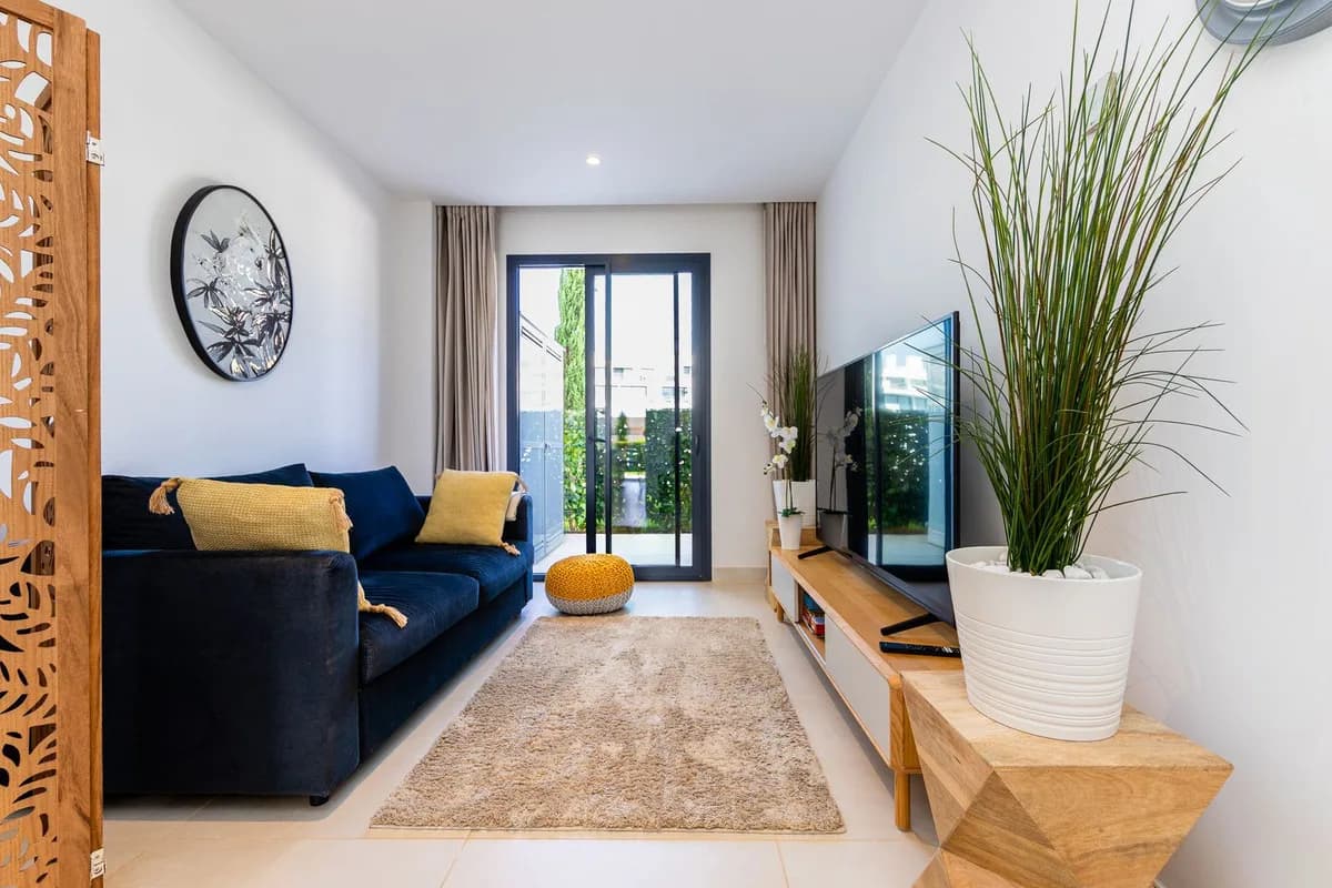 3 Bedroom Ground Floor Apartment for Sale in Fuengirola, Málaga - Image 8