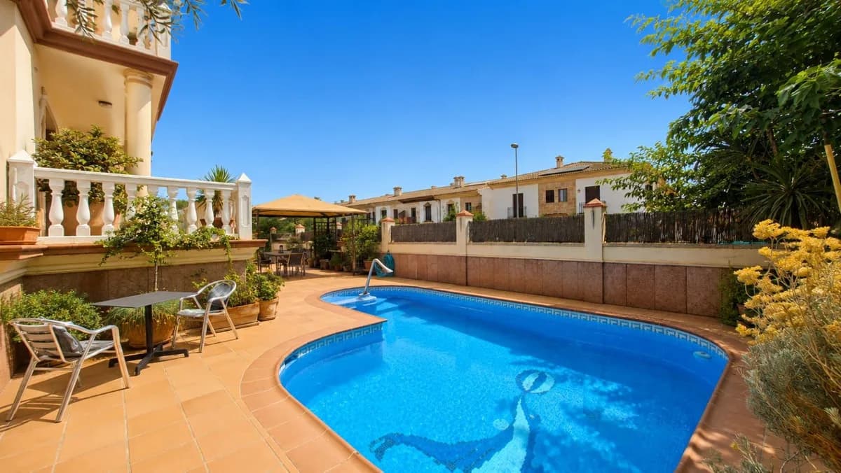 6 Bedroom Detached Villa for Sale in Ronda, Málaga - Image 3