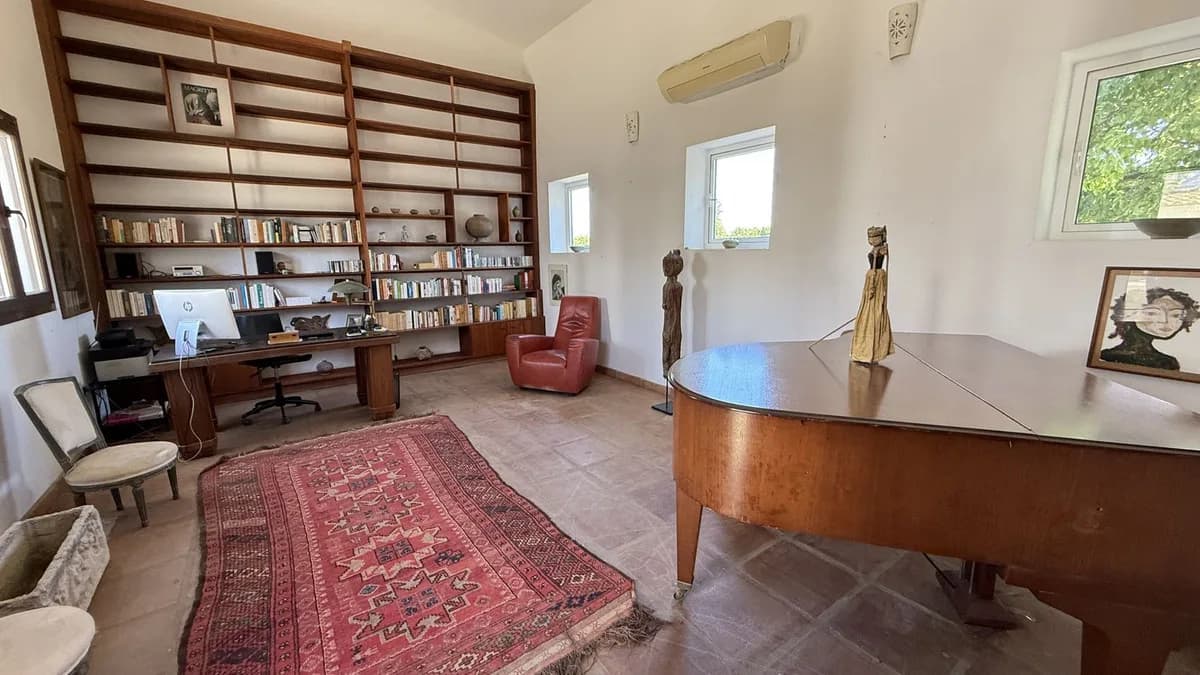 7 Bedroom Finca - Cortijo for Sale in Alhaurín el Grande, Málaga - Image 8
