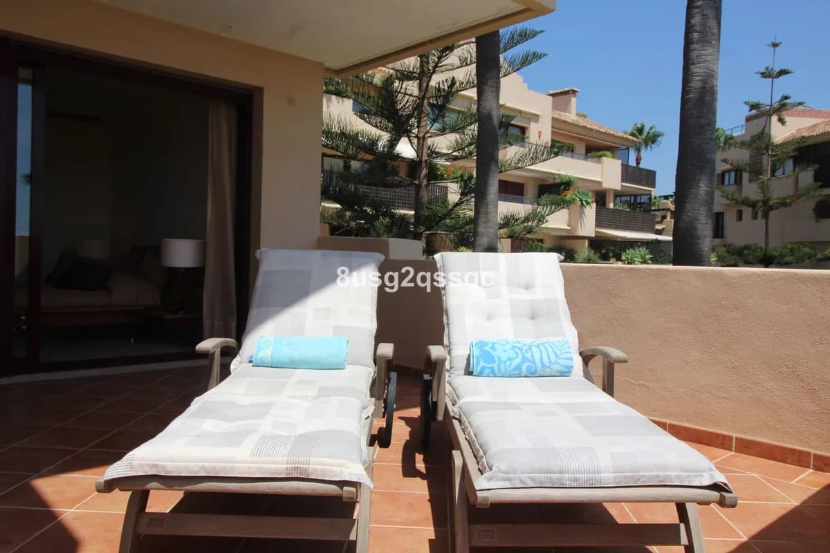 3 Bedroom Penthouse for Sale in Costalita, Málaga - Image 5