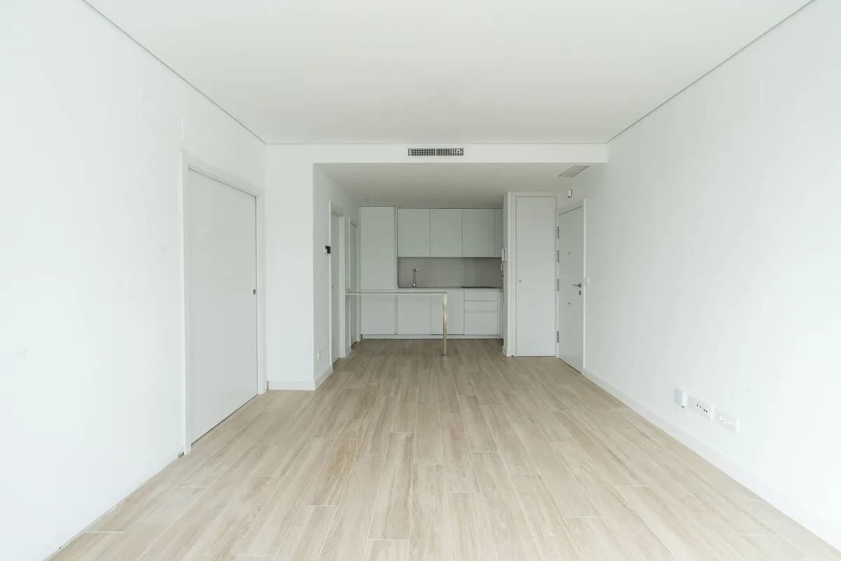 2 Bedroom Middle Floor Apartment for Sale in La Cala de Mijas, Málaga - Image 5