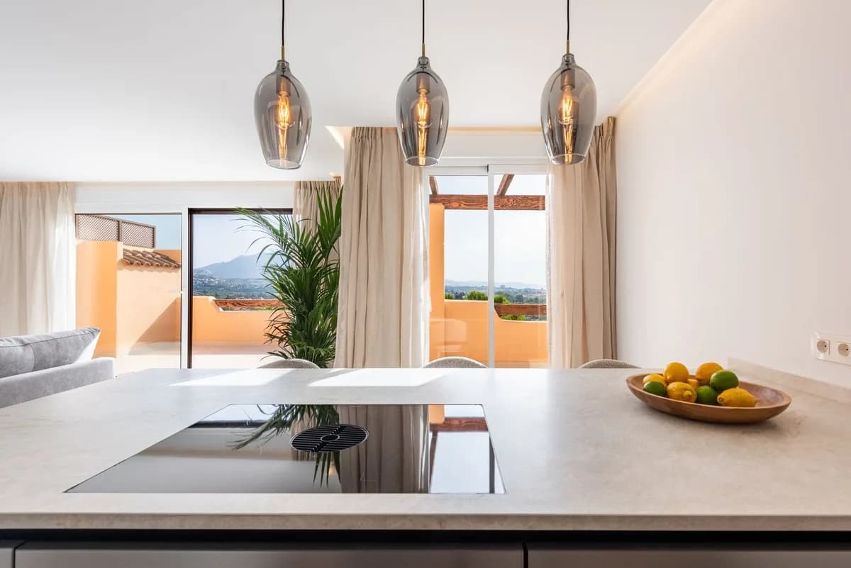 2 Bedroom Penthouse for Sale in Atalaya, Málaga - Image 7