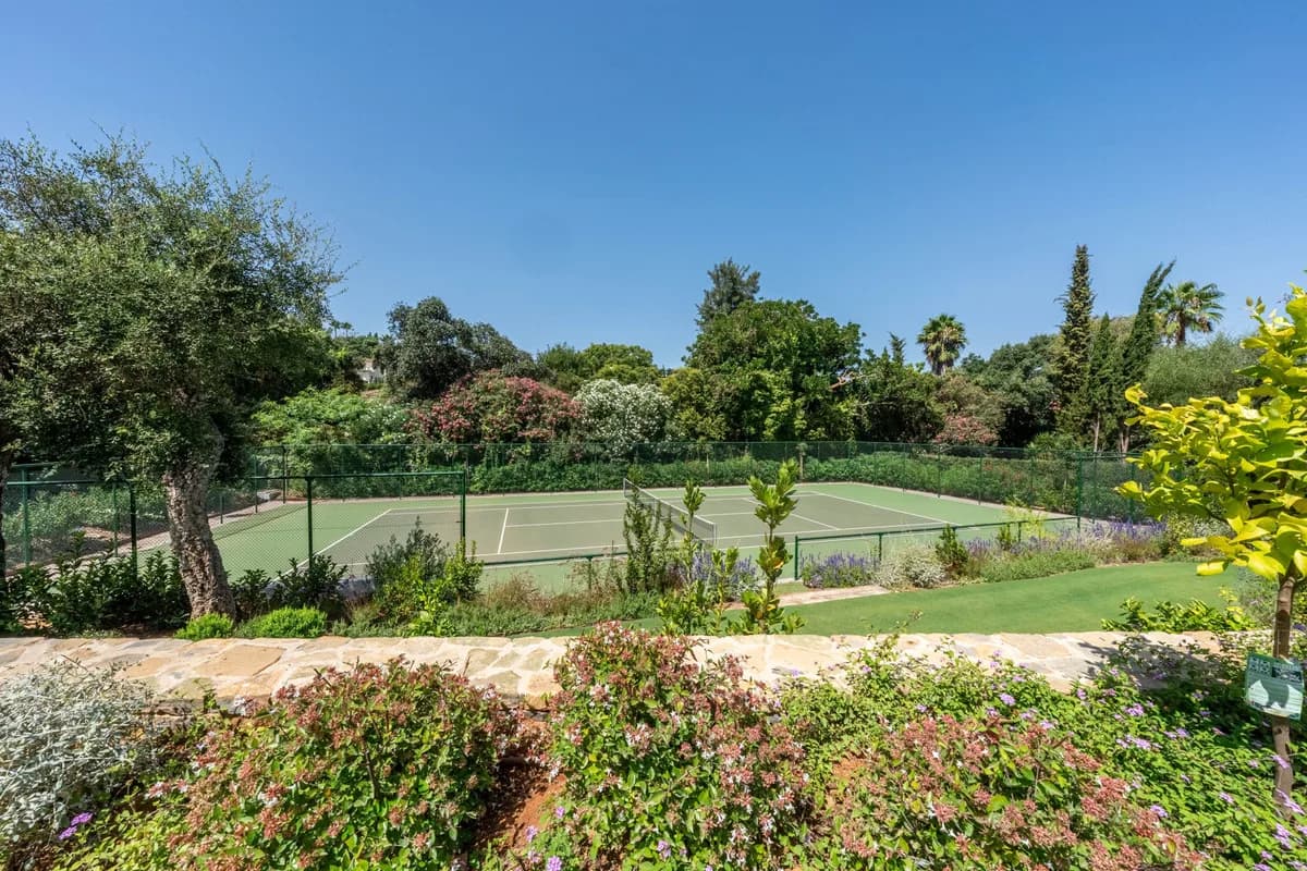 7 Bedroom Detached Villa for Sale in Sotogrande Alto, Cádiz - Image 6