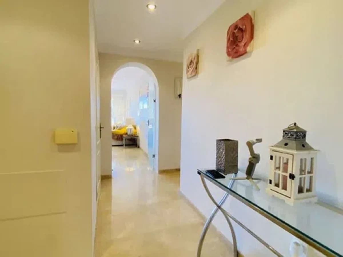 2 Bedroom Ground Floor Apartment for Sale in Elviria, Málaga - Image 7