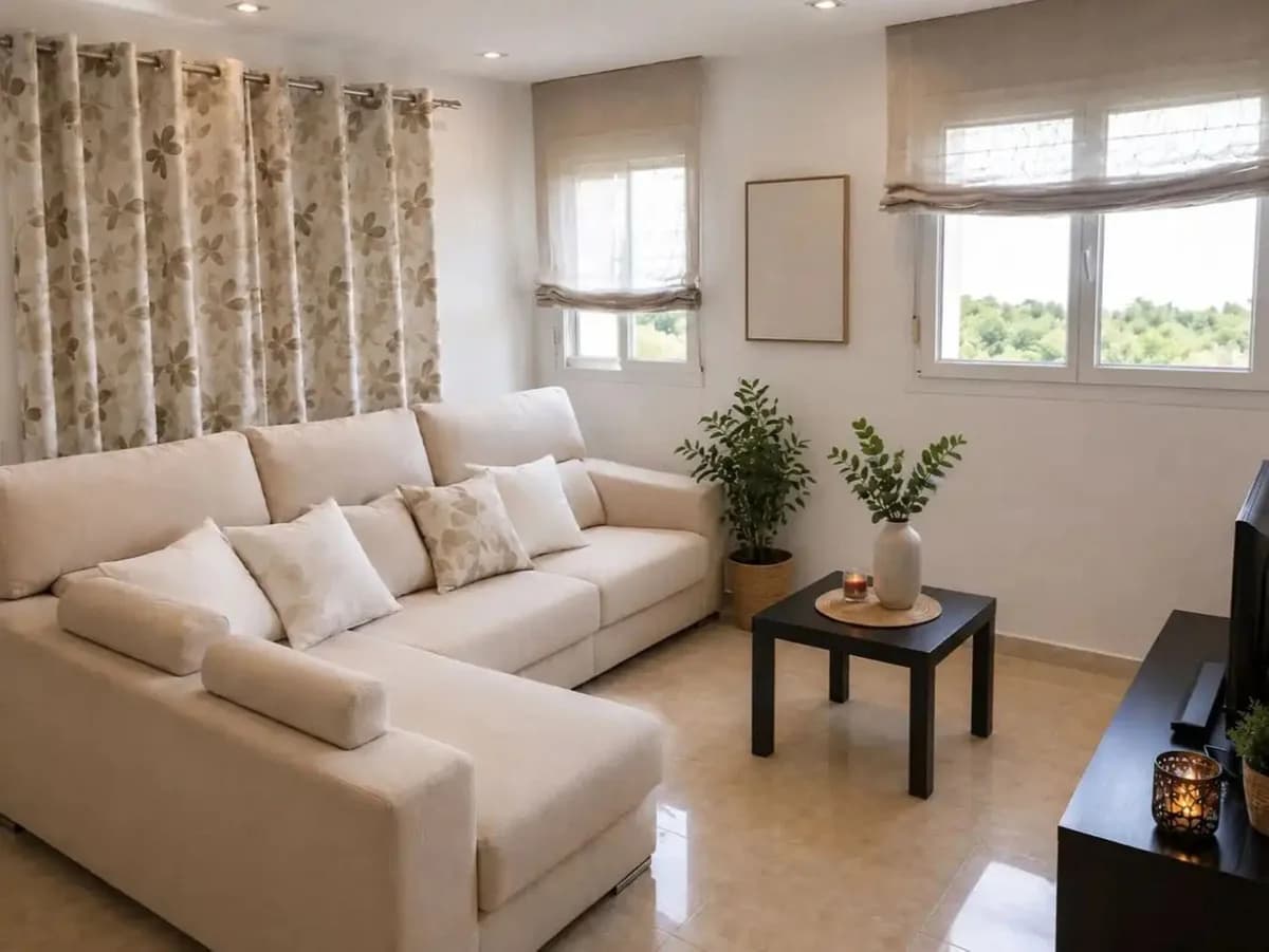 3 Bedroom Penthouse Duplex for Sale in La Duquesa, Málaga - Image 5