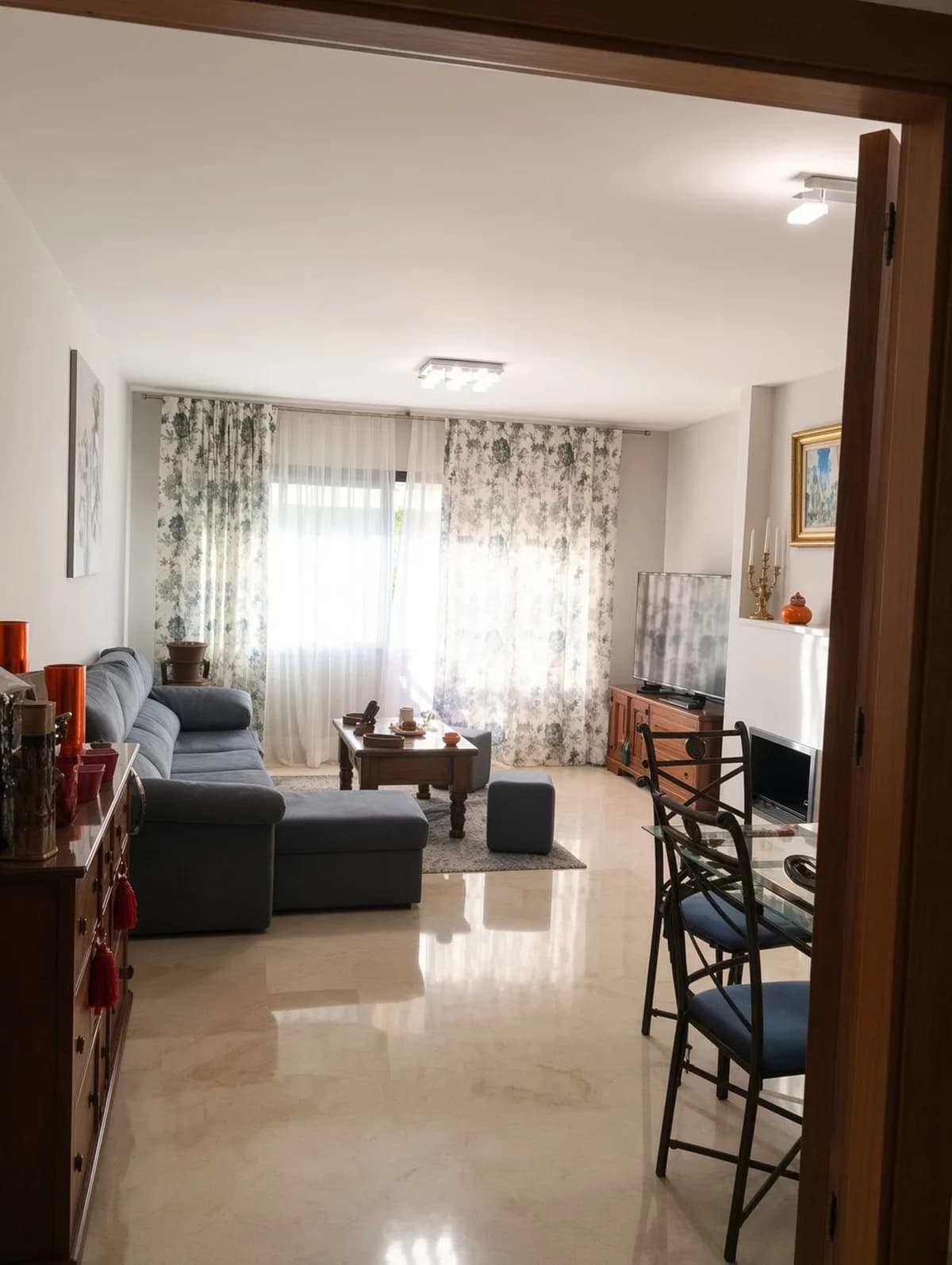 2 Bedroom Ground Floor Apartment for Sale in Estepona, Málaga - Image 6