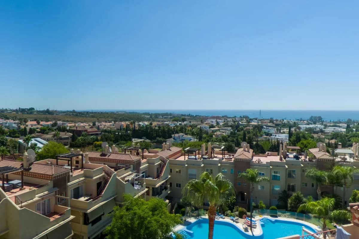 2 Bedroom Penthouse for Sale in Bel Air, Málaga