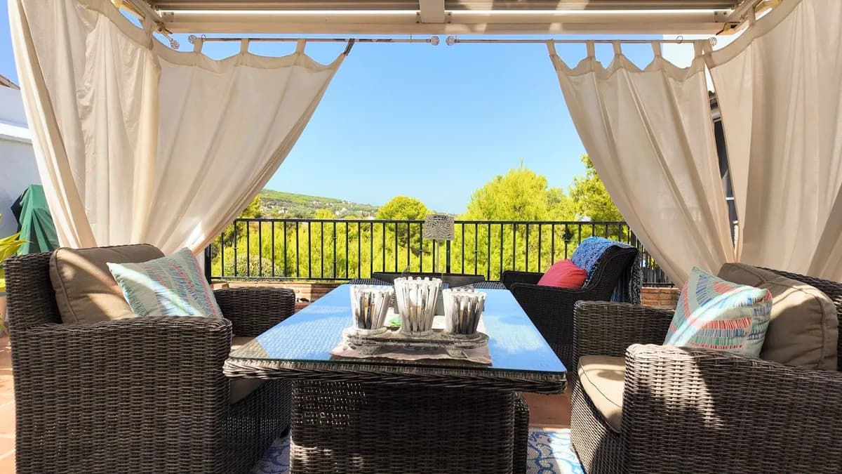 6 Bedroom Detached Villa for Sale in Alhaurín el Grande, Málaga - Image 9