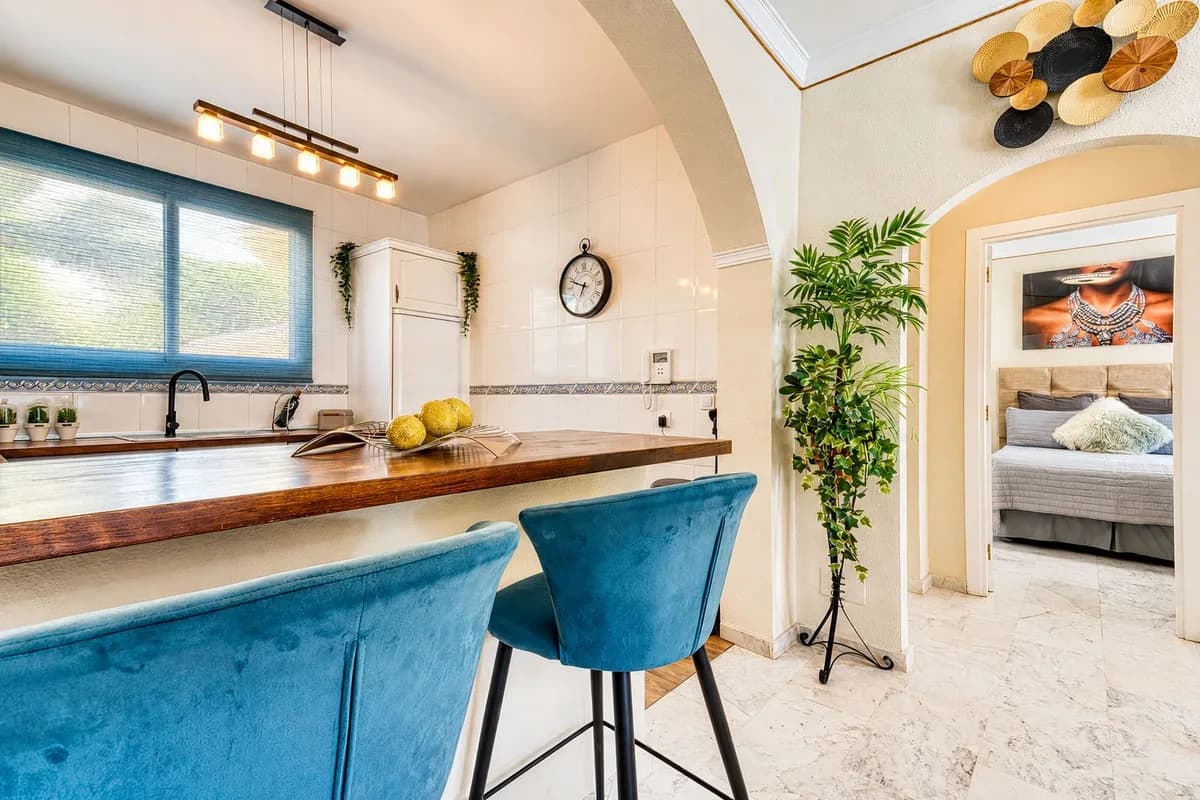 2 Bedroom Penthouse for Sale in Calahonda, Málaga - Image 9
