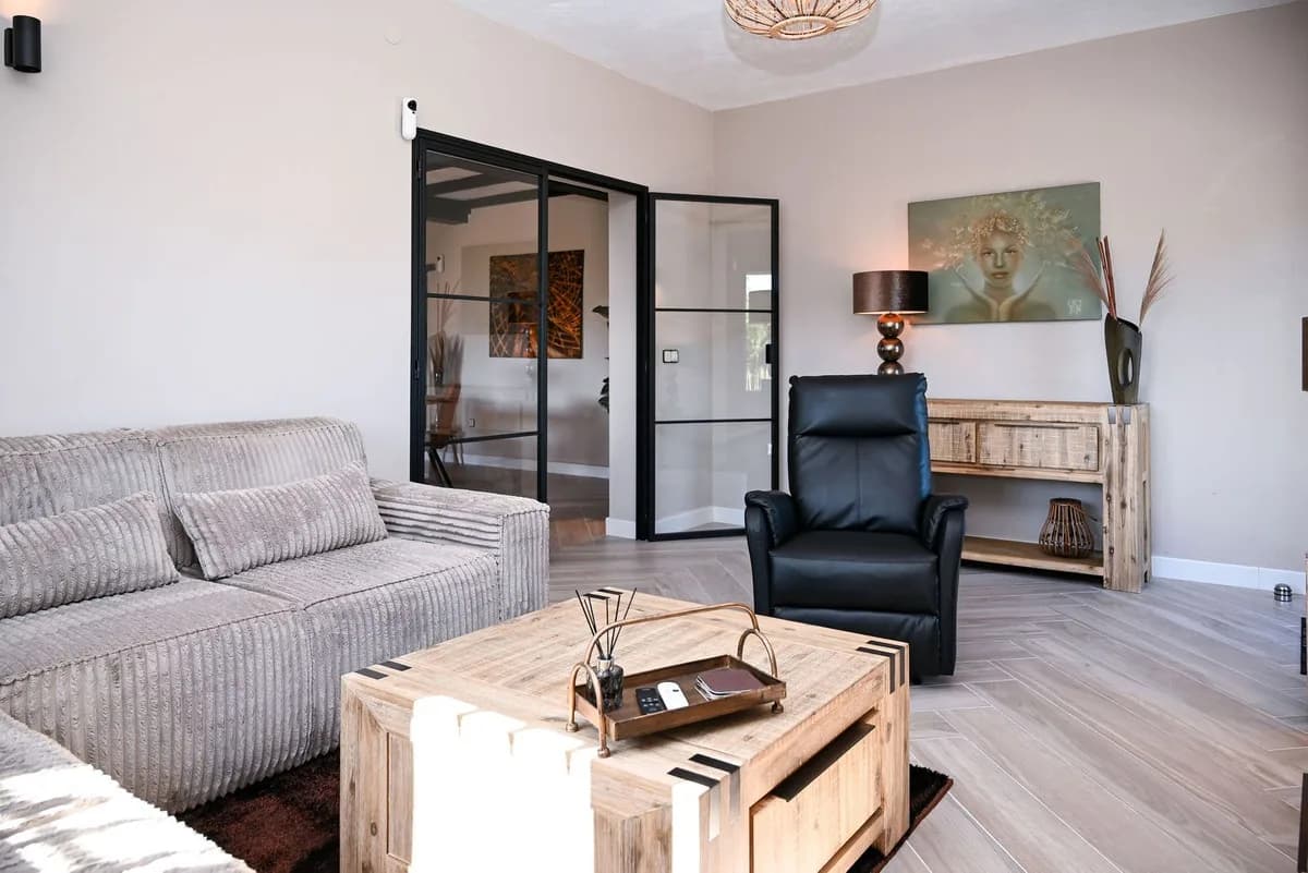 4 Bedroom Detached Villa for Sale in Alhaurín de la Torre, Málaga - Image 8