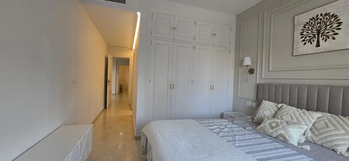 3 Bedroom Penthouse Duplex for Sale in New Golden Mile, Málaga - Image 6