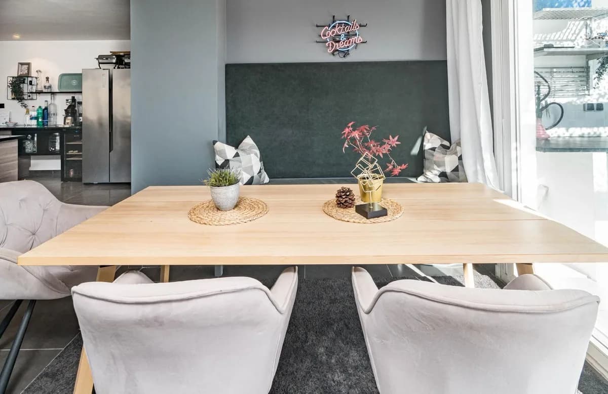 2 Bedroom Penthouse for Sale in Nueva Andalucía, Málaga - Image 8