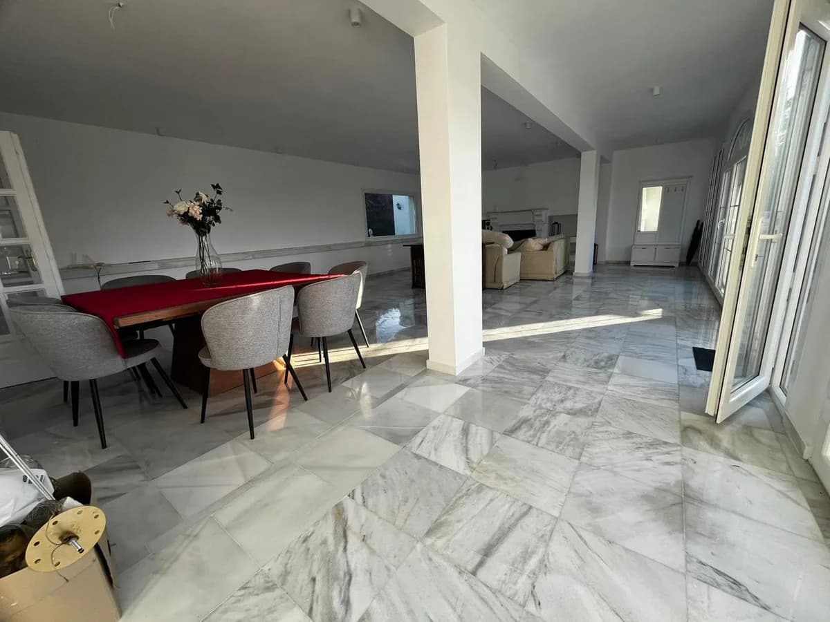 5 Bedroom Detached Villa for Sale in Mijas Costa, Málaga - Image 7
