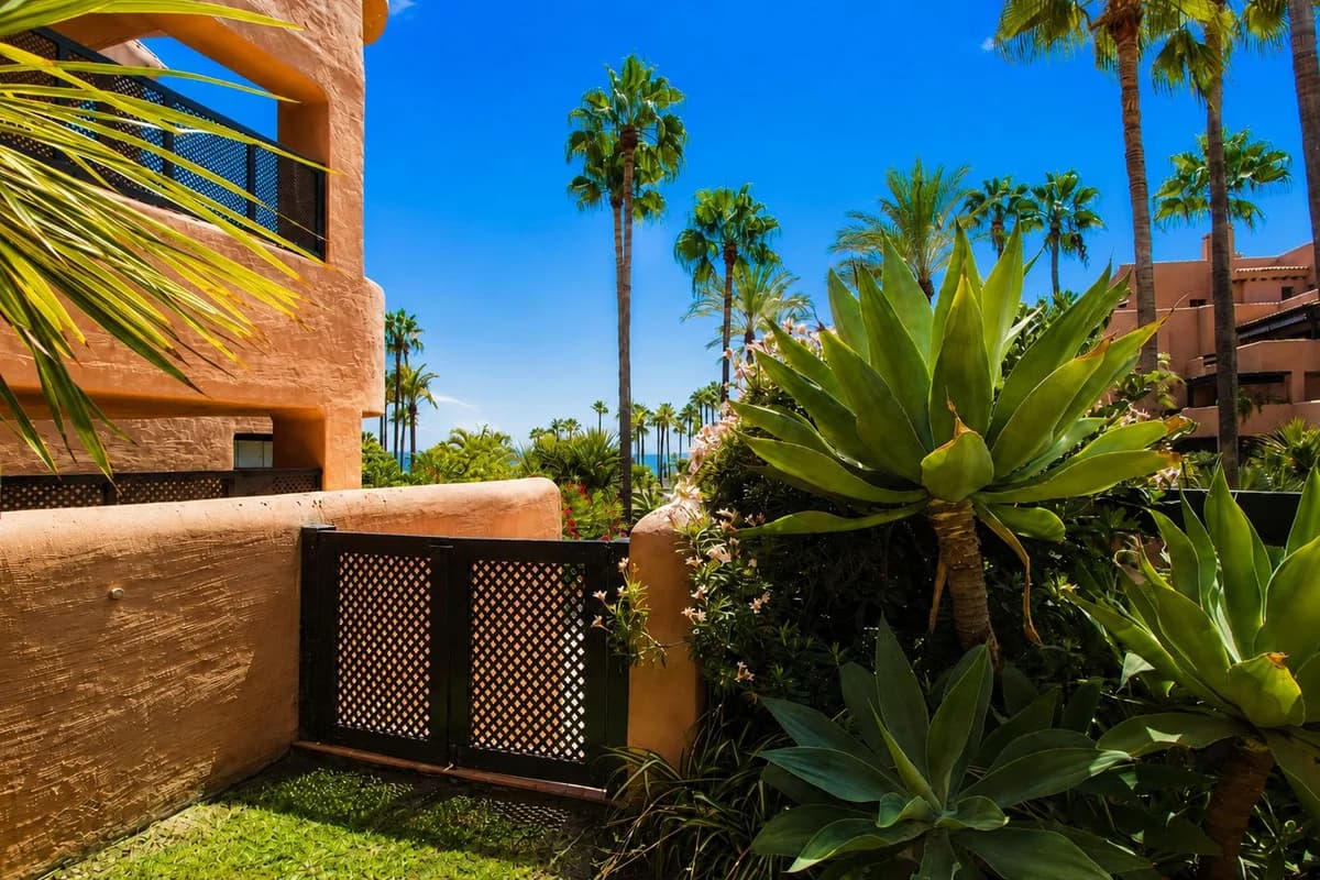 2 Bedroom Ground Floor Apartment for Sale in Estepona, Málaga - Image 5
