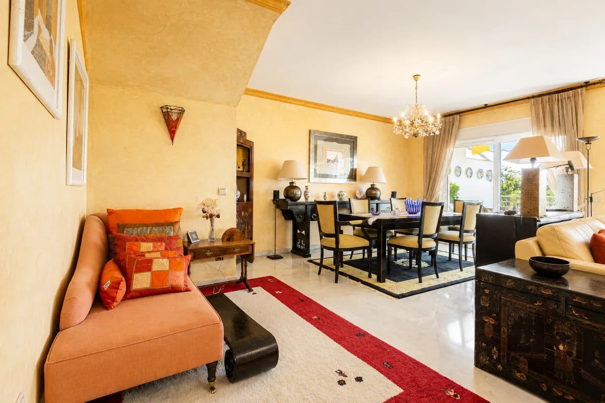 4 Bedroom Penthouse Duplex for Sale in Guadalmina Baja, Málaga - Image 4