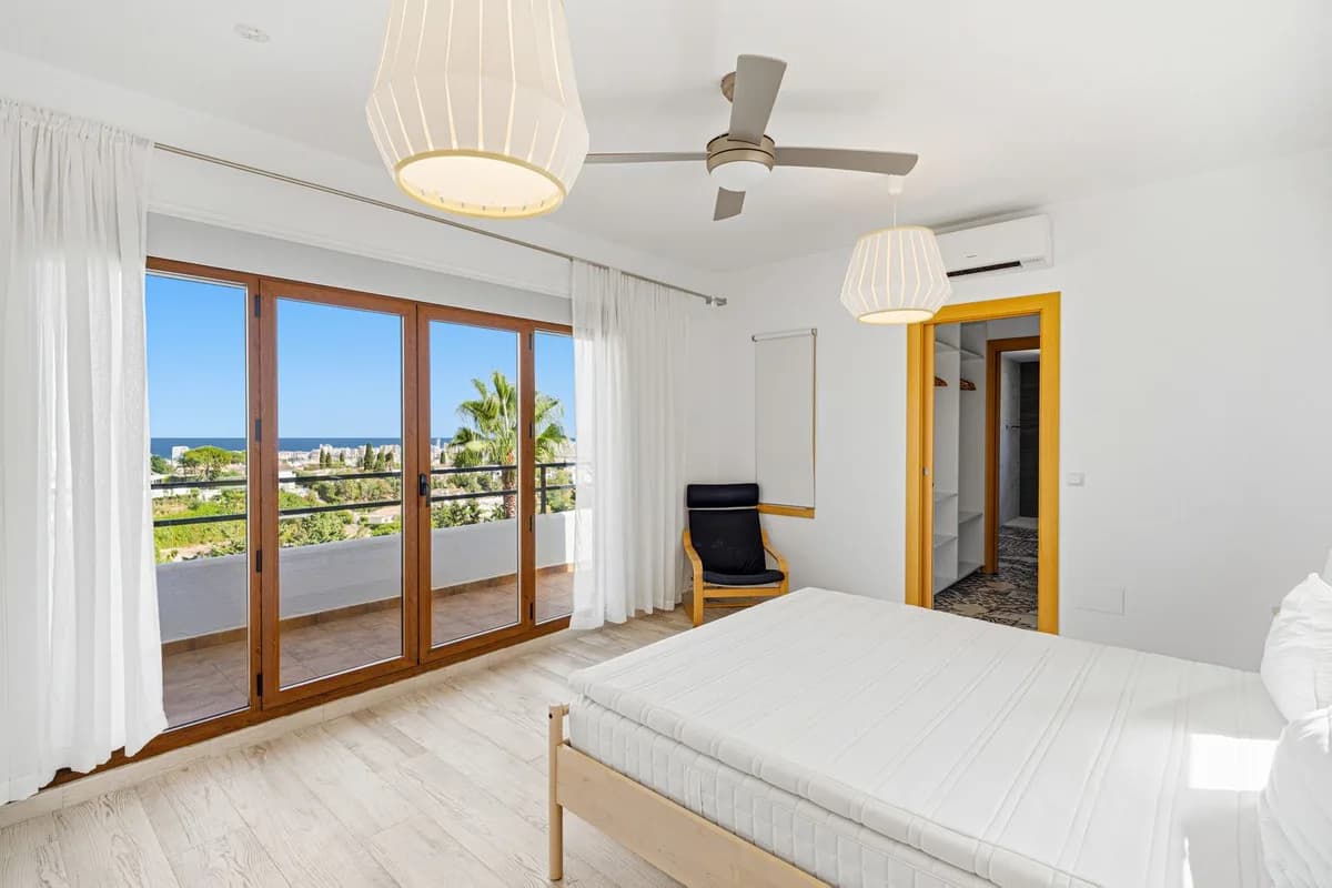 7 Bedroom Detached Villa for Sale in Mijas, Málaga - Image 5