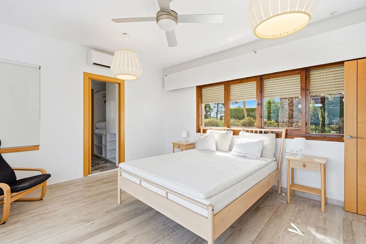 7 Bedroom Detached Villa for Sale in Mijas, Málaga - Image 7