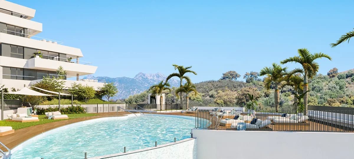 3 Bedroom Middle Floor Apartment for Sale in Altos de los Monteros, Málaga - Image 7