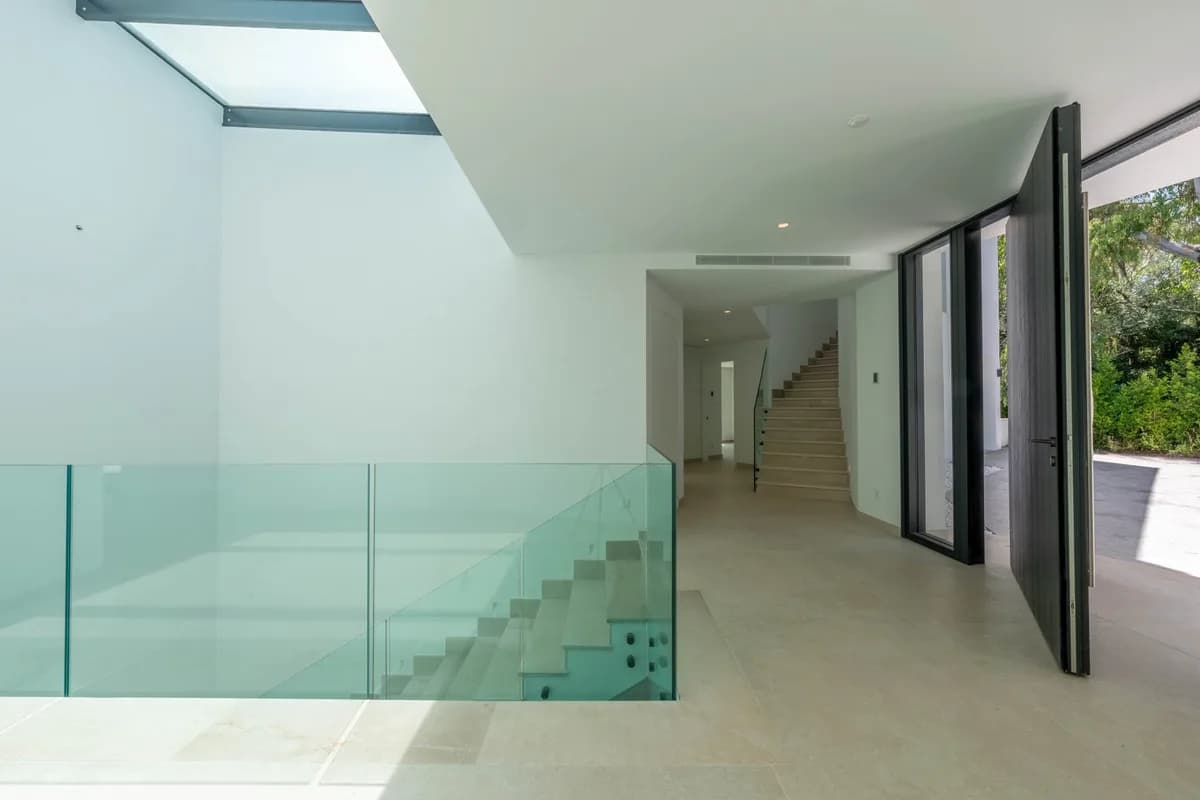 5 Bedroom Detached Villa for Sale in Sotogrande Alto, Cádiz - Image 8