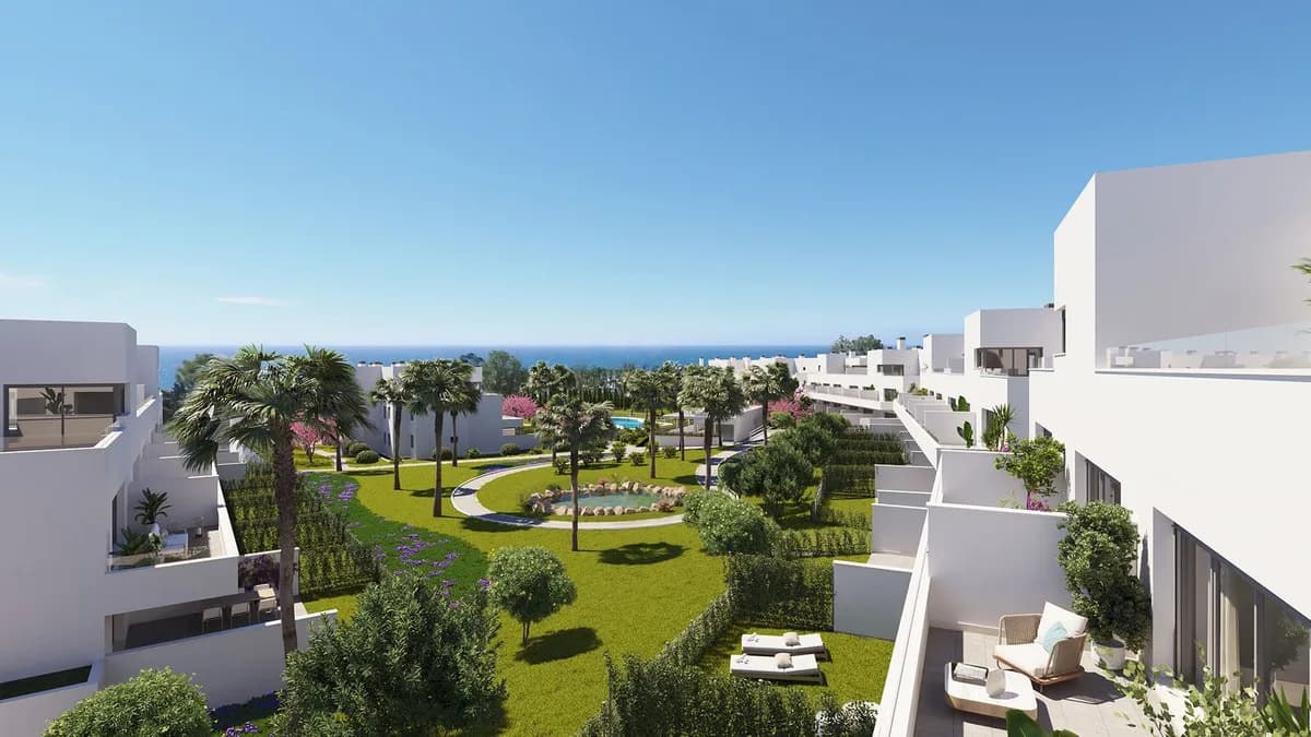 3 Bedroom Penthouse for Sale in New Golden Mile, Málaga - Image 9