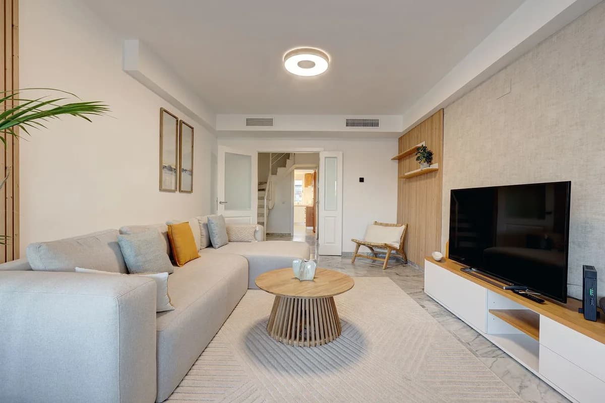 5 Bedroom Penthouse Duplex for Sale in Bahía de Marbella, Málaga - Image 6