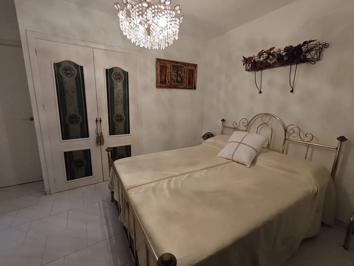 3 Bedroom Detached Villa for Sale in El Chaparral, Málaga - Image 5