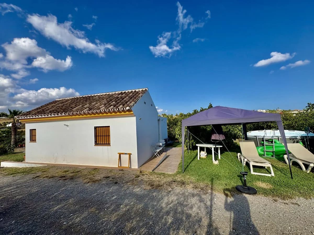 1 Bedroom Finca - Cortijo for Sale in El Padron, Málaga