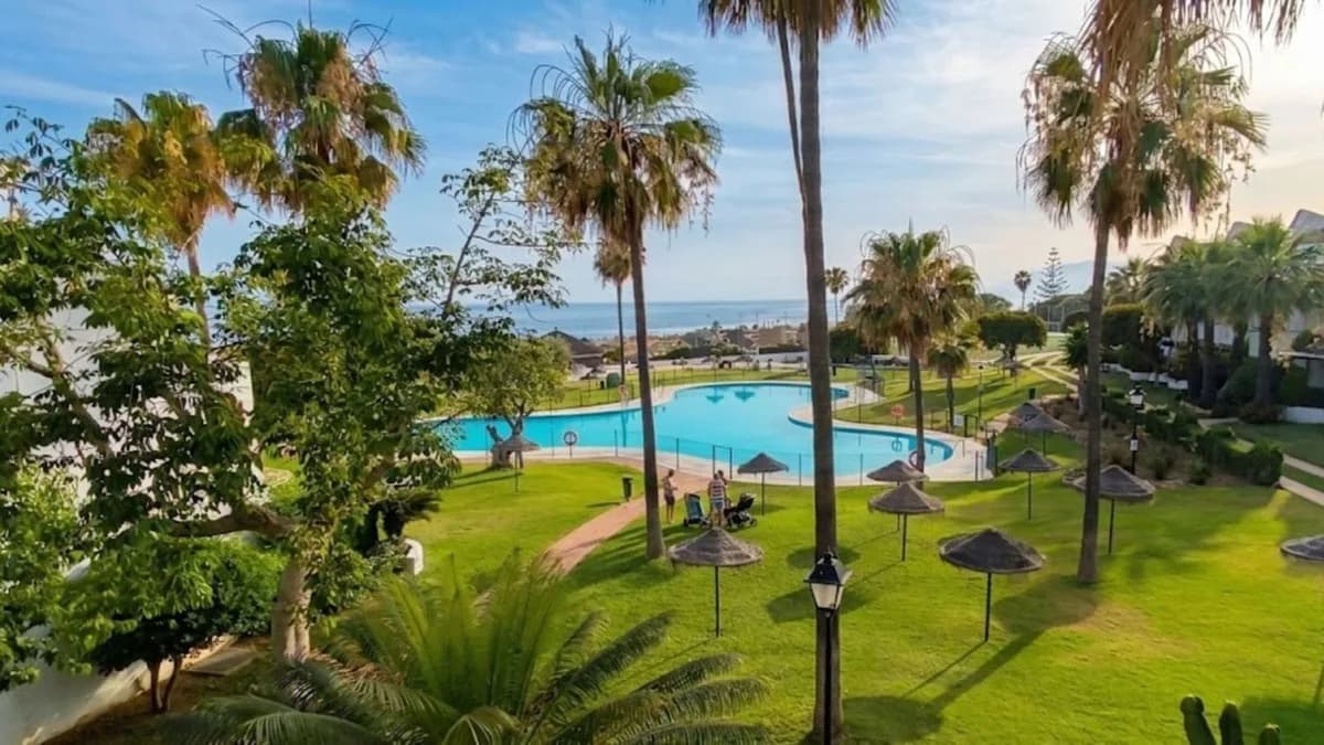 3 Bedroom Duplex for Sale in Las Chapas, Málaga