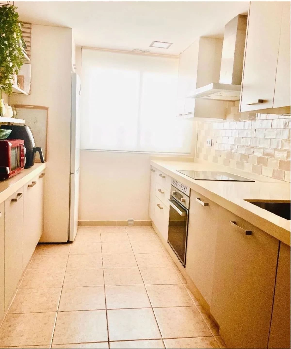 2 Bedroom Middle Floor Apartment for Sale in Guadalmina Alta, Málaga - Image 9
