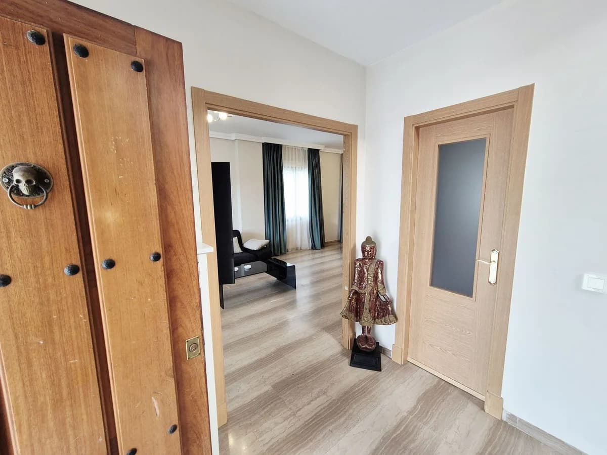 4 Bedroom Detached Villa for Sale in Guadalmina Baja, Málaga - Image 6